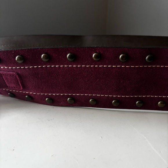 Old Navy Burgundy Studded Belt Suede Brand New - Picture 5 of 6